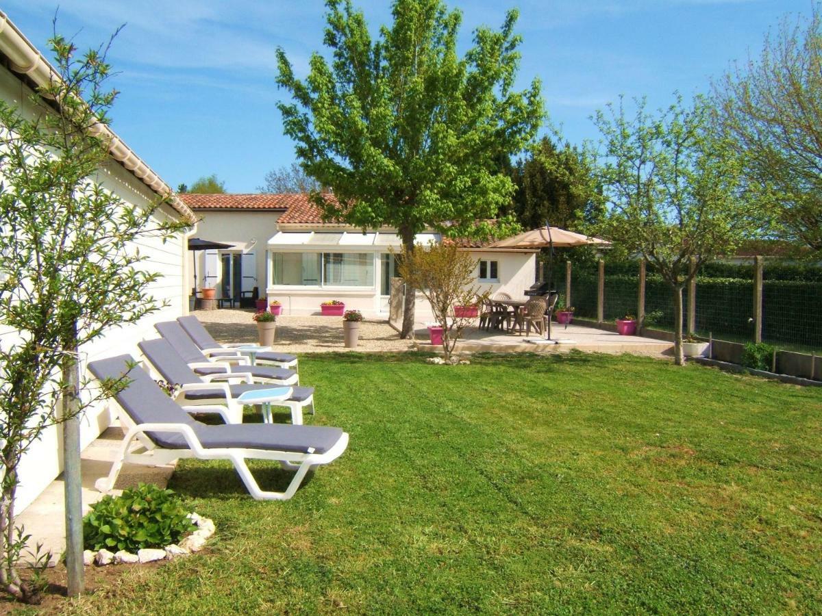 Gite L'Hirondelle Castelnau-de-Medoc Ngoại thất bức ảnh