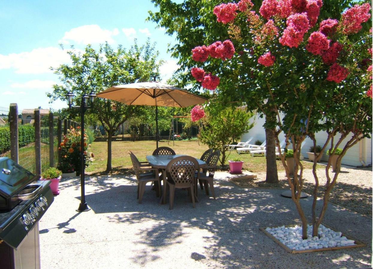 Gite L'Hirondelle Castelnau-de-Medoc Ngoại thất bức ảnh